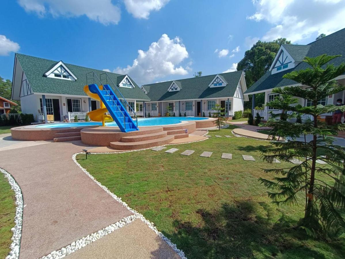 English Resotel : อิงลิช รีโซเทล Nakhon Si Thammarat Eksteriør billede