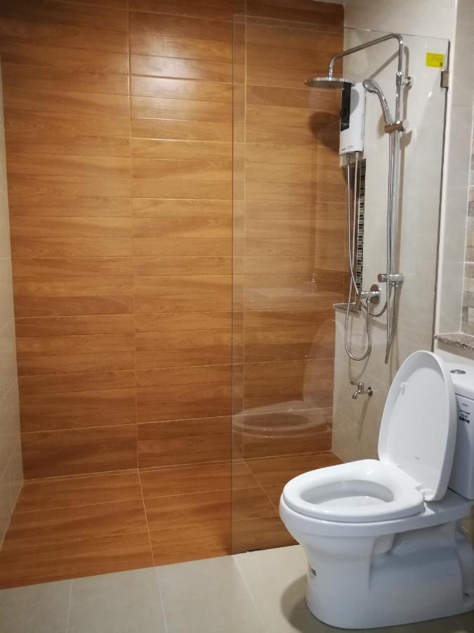 English Resotel : อิงลิช รีโซเทล Nakhon Si Thammarat Eksteriør billede